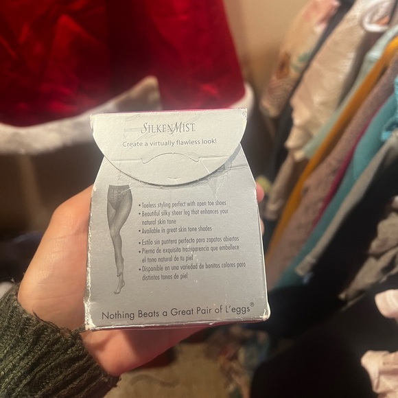 Leggs Silken Mist Bare Toeless Sheer Lace Pantyhose NWT - Picture 2 of 2